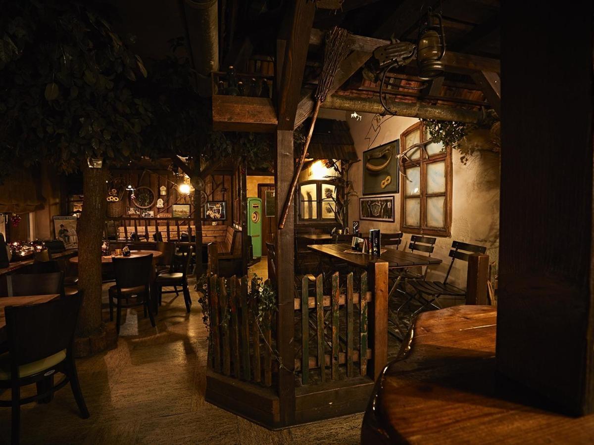 Pension Ruessel-Pub Sangerhausen Exteriér fotografie