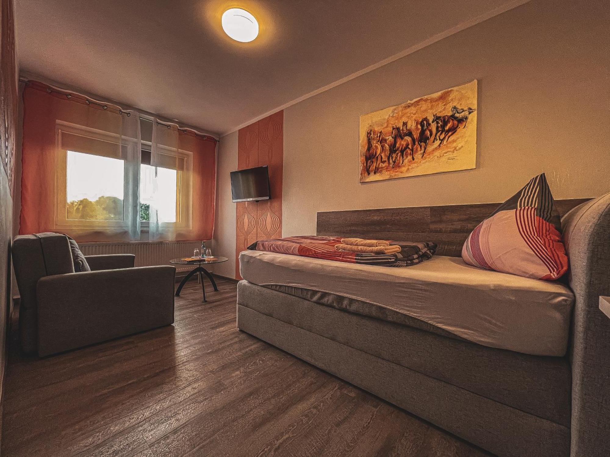 Pension Ruessel-Pub Sangerhausen Pokoj fotografie